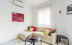 Bright, Quiet And Nice Ground Floor In The Center