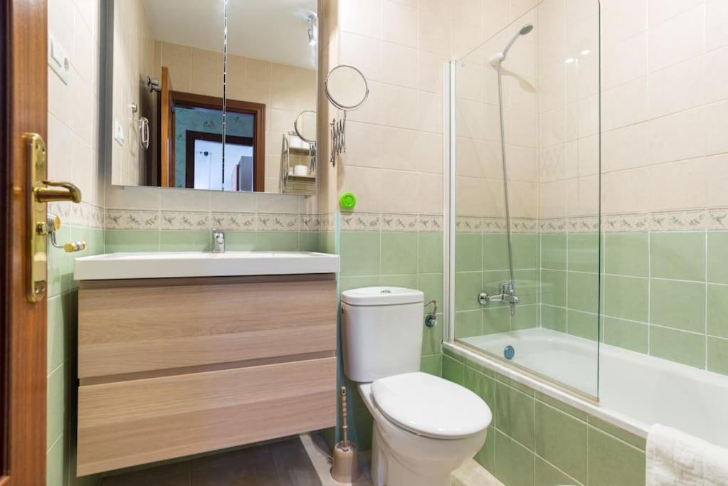 Bright, Quiet And Nice Ground Floor In The Center Malaga Exterior photo